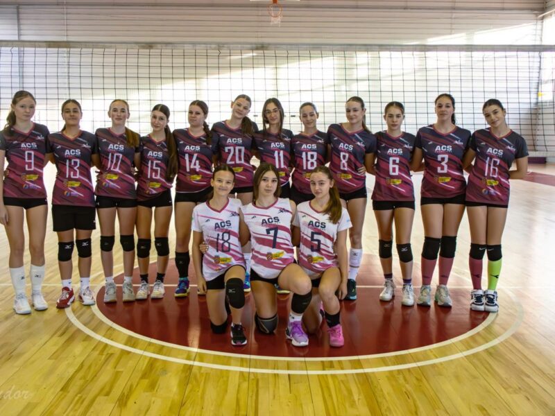 Champions Sibiu U 15, vicecampioană la turneul de volei Winter Cup