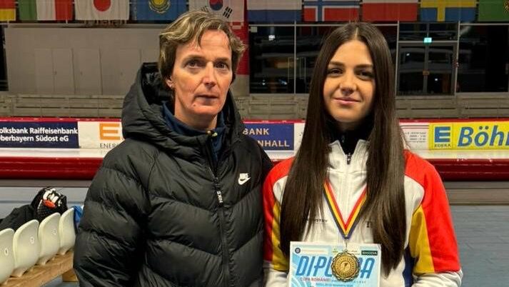 Sibianca Anastasia Băcila, lider în topul mondial al juniorilor la patinaj viteză. A câștigat 4 medalii de aur la Cupa României (video)