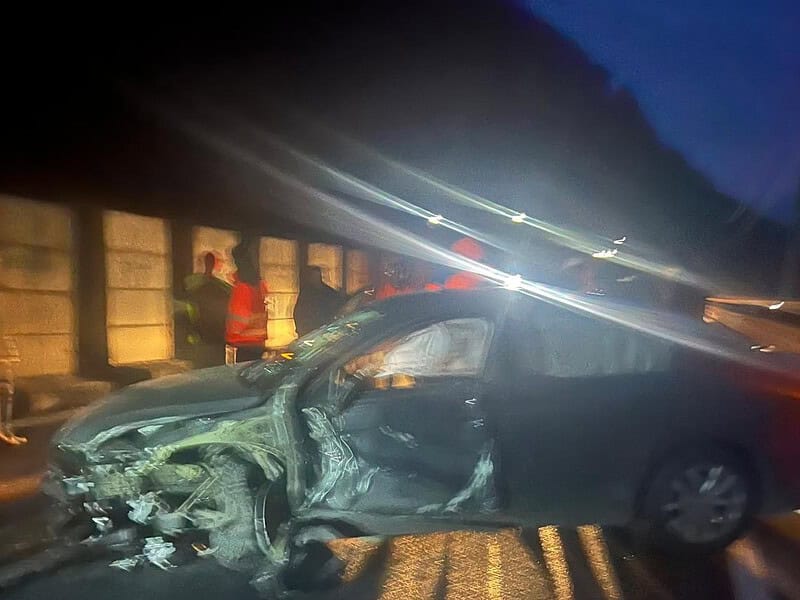 UPDATE: Accident grav pe Valea Oltului. Patru persoane rănite (foto video)