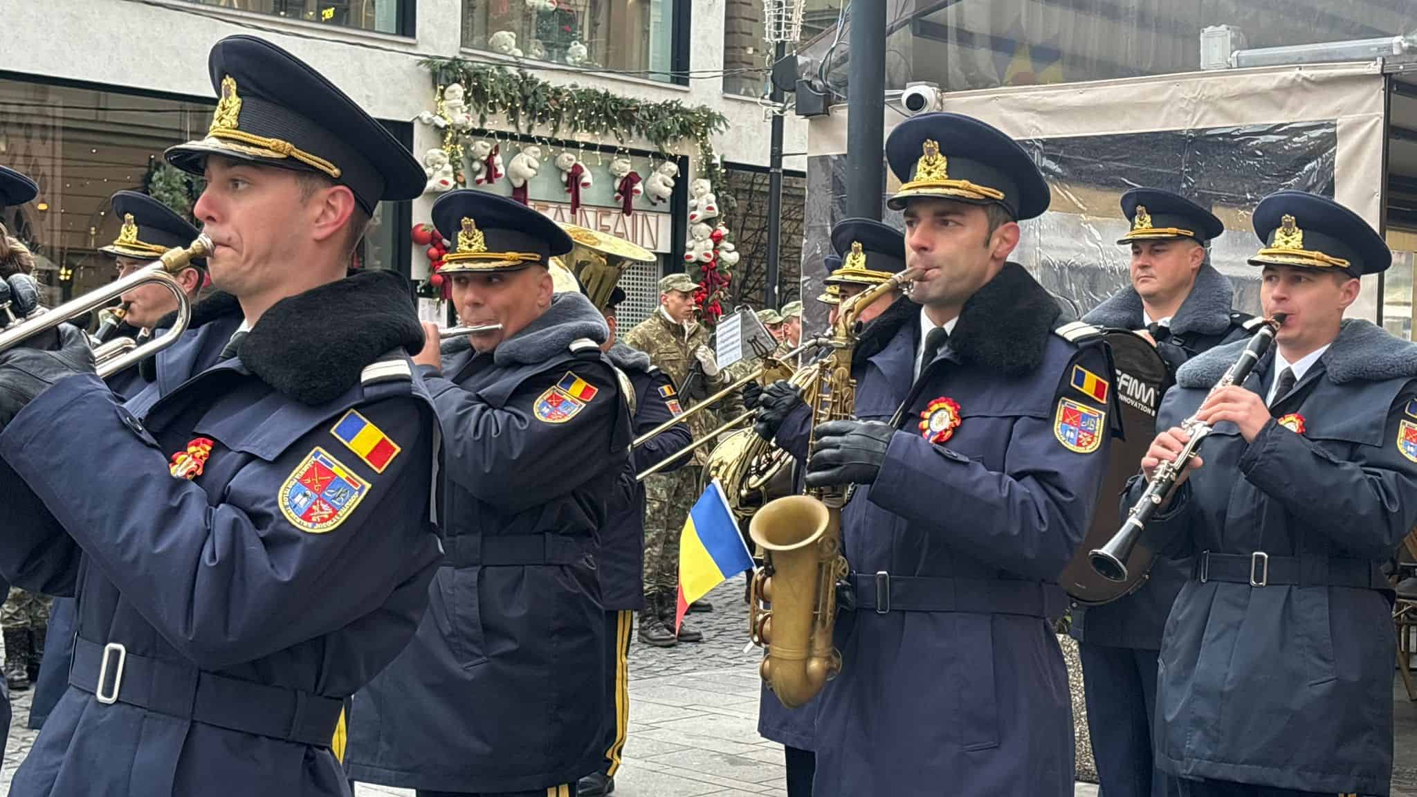 Ceremonie de Ziua Națională la Sibiu. Depuneri de coroane în locul paradei militare (foto video)