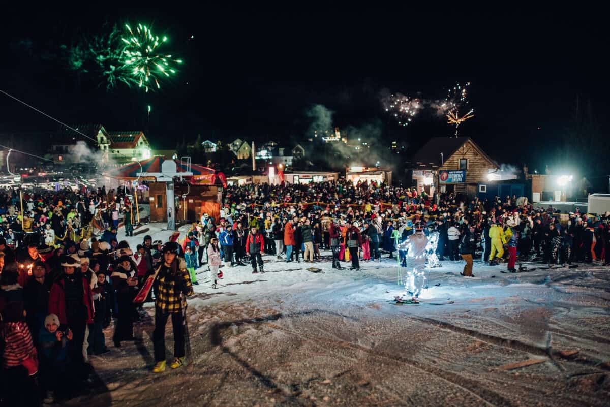 Revelion spectaculos la Păltiniș Arena. Se organizează și un concurs pentru micii schiori