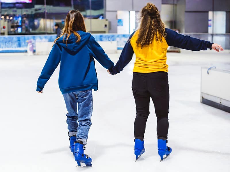 Proiectul unui patinoar acoperit la Sibiu, readus în discuție în Consiliu Local. Fodor: „Poate pe Calea Poplăcii” (video)