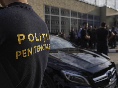 Polițiștii din penitenciare amenință cu greva. Pușcăriile ar putea rămâne nepăzite de Sărbător