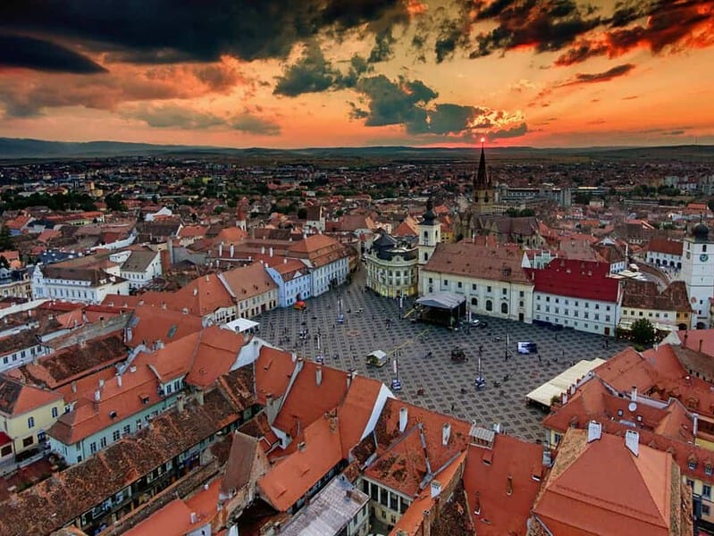 Topul celor mai dinamice orașe din România. Sibiul este pe locul 3 înaintea Brașovului, Iașului și Timișoarei