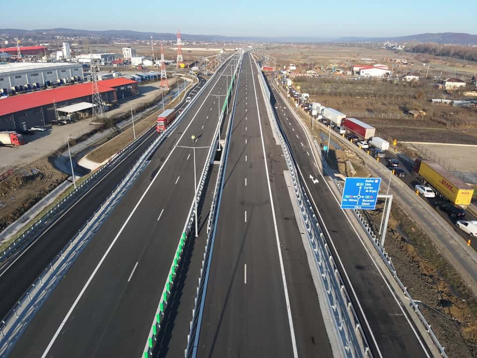 Vineri se deschide oficial încă un tronson din autostrada Sibiu - Pitești (foto)