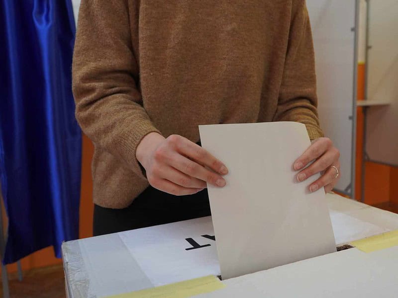 Cum s-a votat în județul Sibiu la Parlamentare. PNL, AUR și USR s-au luptat cot la cot. POT, rezultat surprinzător