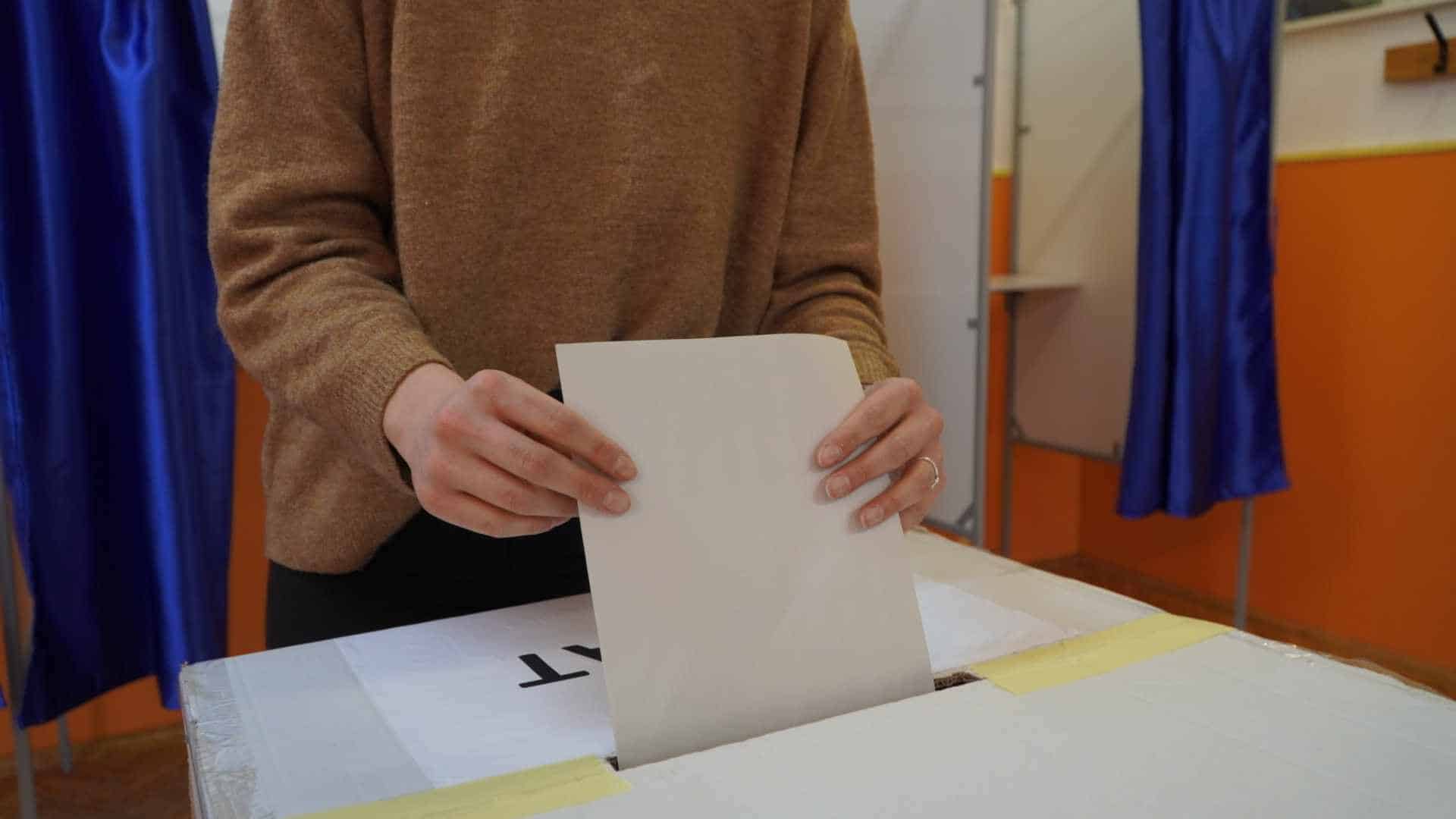 Cum s-a votat în județul Sibiu la Parlamentare. PNL, AUR și USR s-au luptat cot la cot. POT, rezultat surprinzător