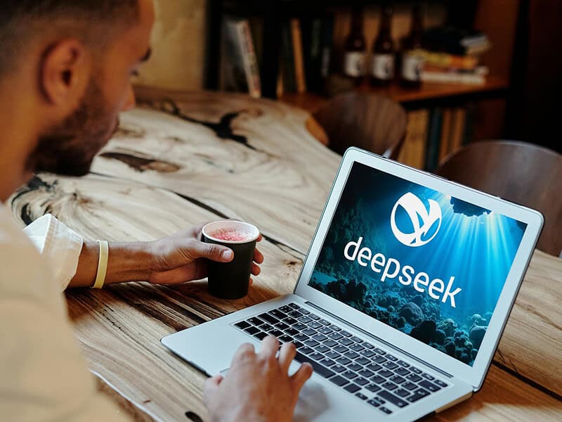 O nouă inteligența artificială, dezvoltată de China. DeepSeek produce rumoare printre investitori