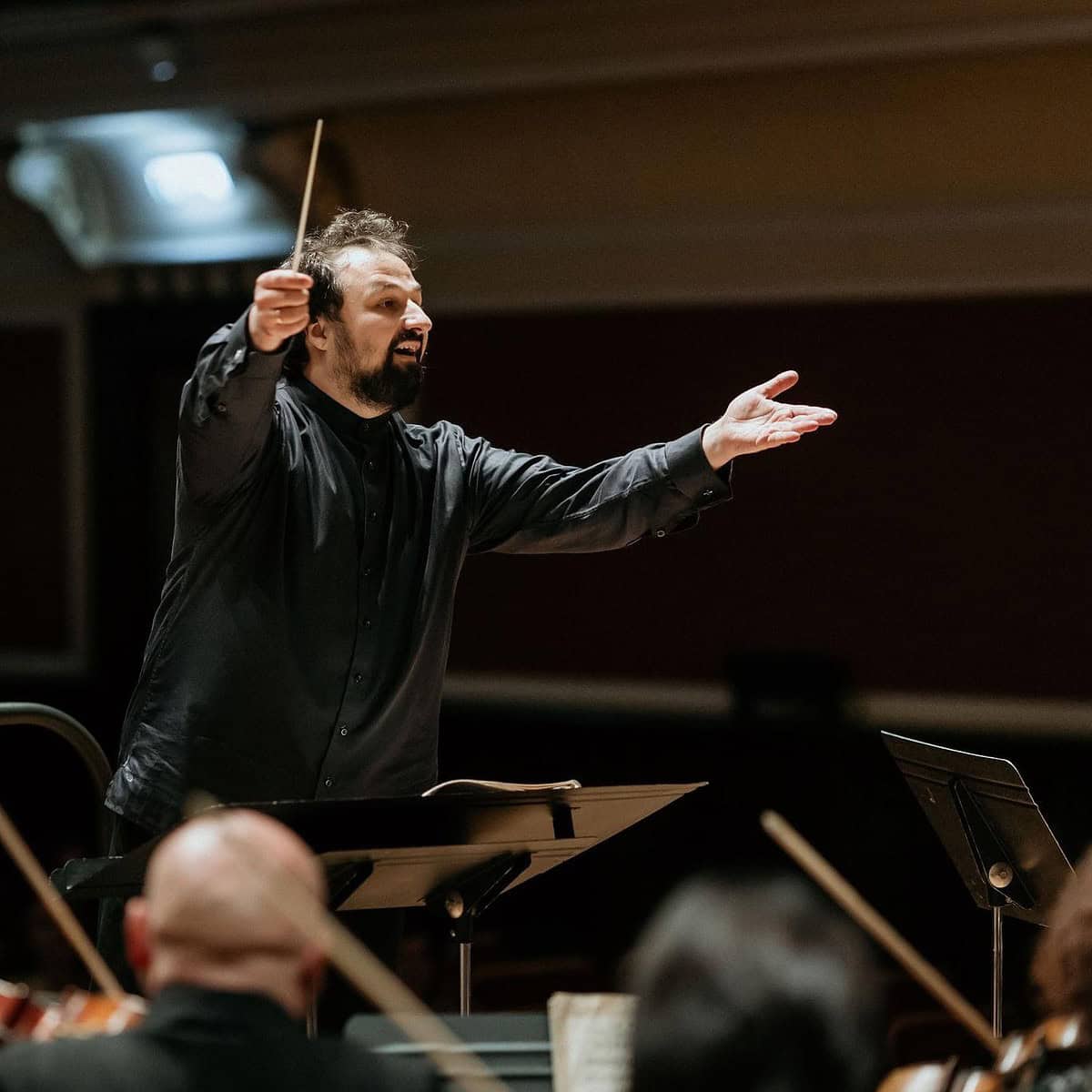 Concertul simfonic din februarie de la Filarmonica Sibiu, condus de dirijorul Operei Naționale Române Timișoara