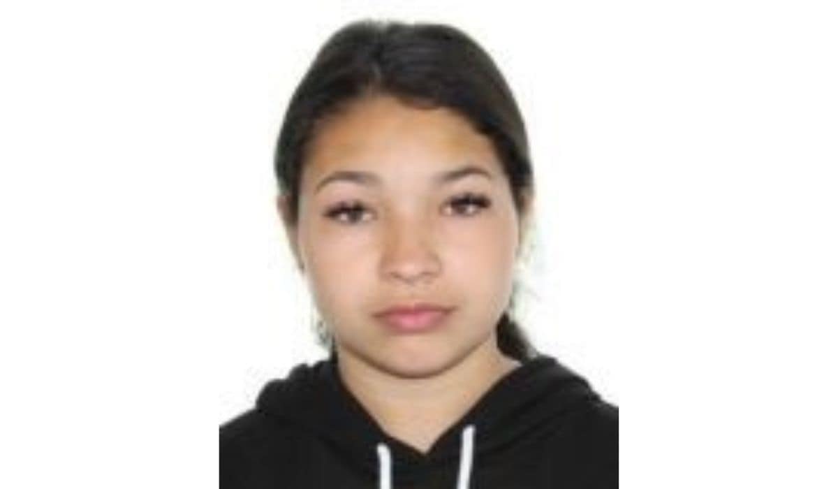 Adolescentă din Roșia, dată dispărută. Sunați la 112 dacă ați văzut-o pe Francesca (update)