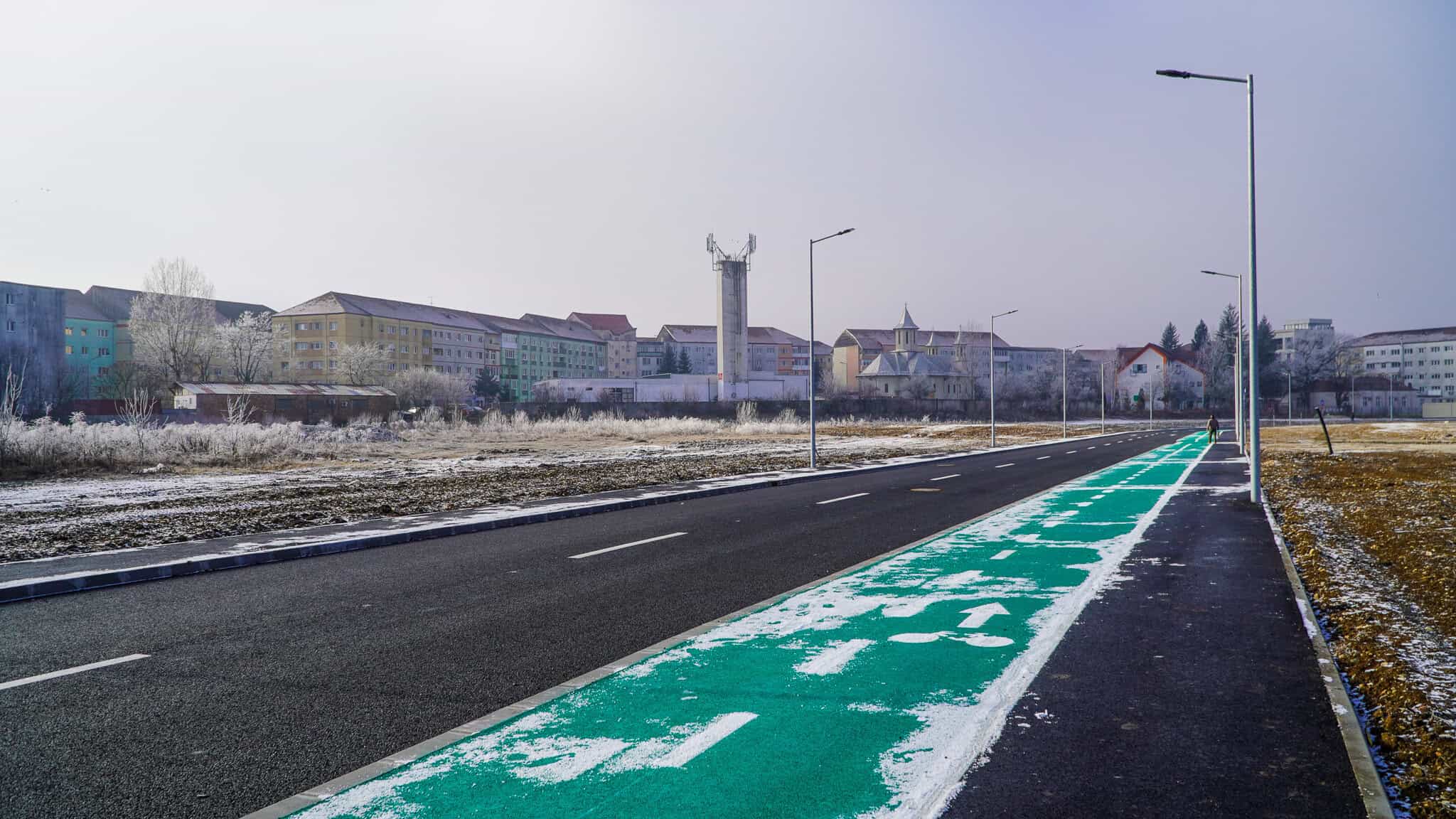 Cea mai nouă stradă din Sibiu e gata. Artera care leagă Calea Cisnădiei de Calea Dumbrăvii, încă neutilizabilă (video foto)