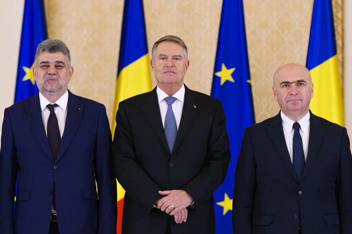 Cine îi ia locul lui Klaus Iohannis după demisie. Constituția stipulează clar