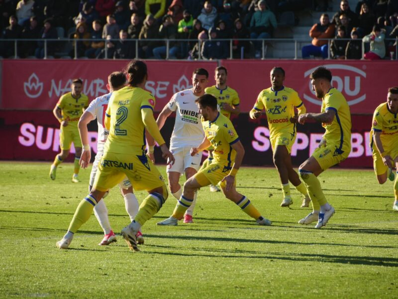 Sibiul egalat în prelungiri de Petrolul. FC Hermannstadt, șanse infime să mai prindă play-off-ul (video foto).