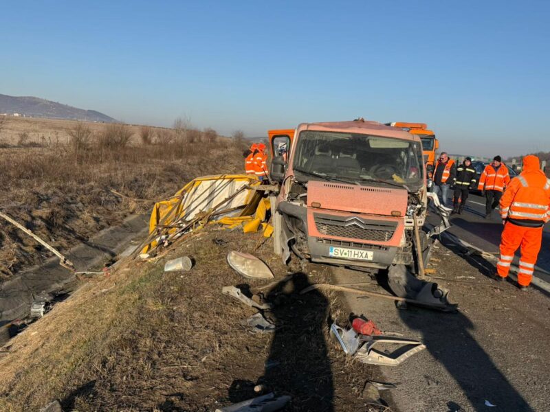 Starea drumarilor și tiristului răniți în accidentul de pe autostradă de la Săliște