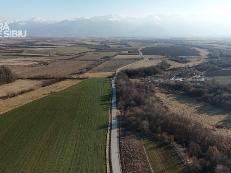 Filmare pe viitoarea autostradă A13 Sibiu – Făgăraș, lotul Sâmbăta de Sus. Februarie 2025