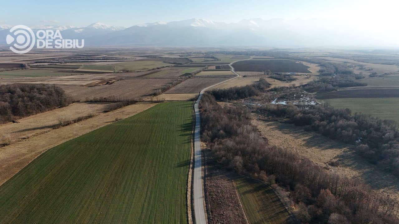 Filmare pe viitoarea autostradă A13 Sibiu – Făgăraș, lotul Sâmbăta de Sus. Februarie 2025